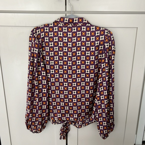 Eclair Top Blouse Long Sleeves Classy Lightweight Button up Collared Large L - Picture 3 of 8